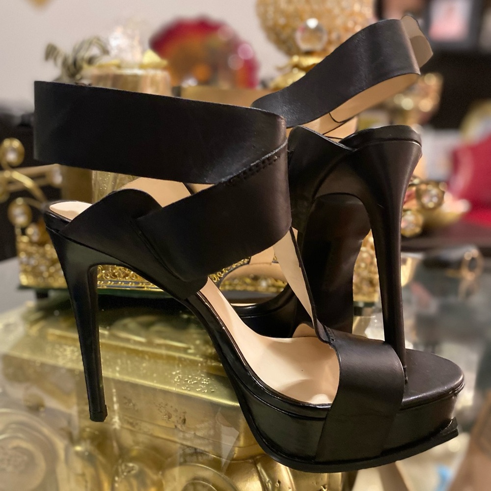 Zara Trafaluc Womens Sandals Heels Ankle Strap size 40